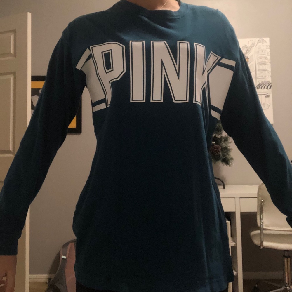 Long sleeve t-shirt